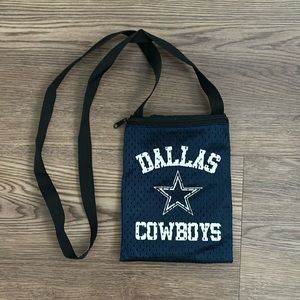 ⭐️Crossbody pouch⭐️